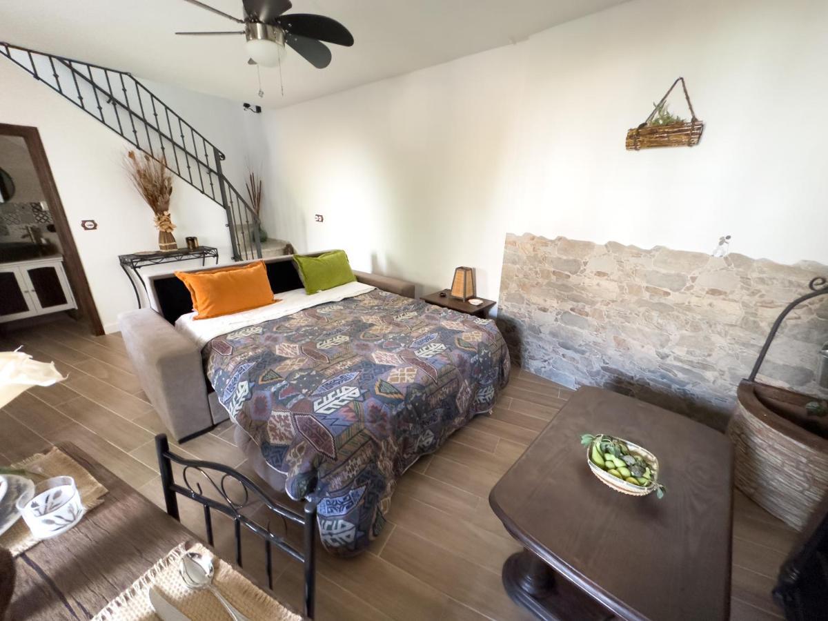 Casita Zamudio Apartment Setenil De Las Bodegas ภายนอก รูปภาพ